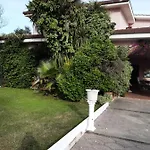 Giovanni Bed & Breakfast 3*