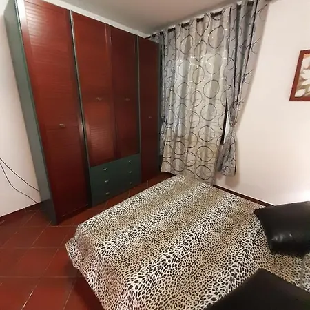 Giovanni Bed & Breakfast 3*