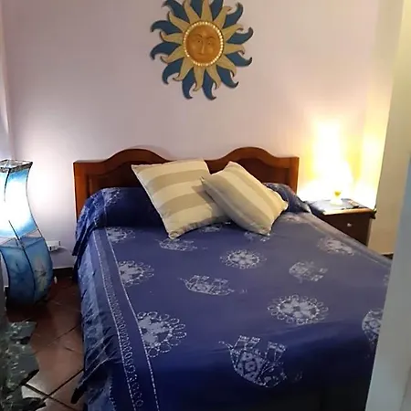 Giovanni Bed & Breakfast 2*