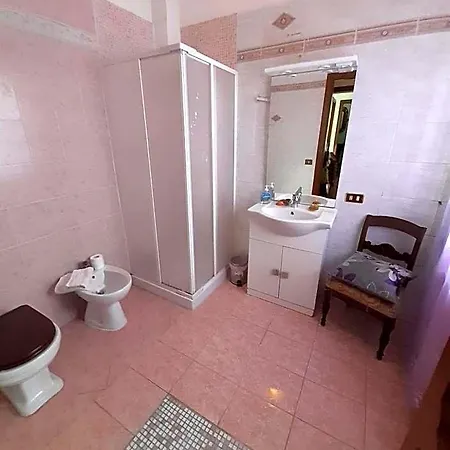 Giovanni Bed & Breakfast 2*